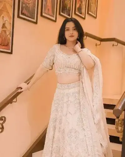 Escort Kothrud